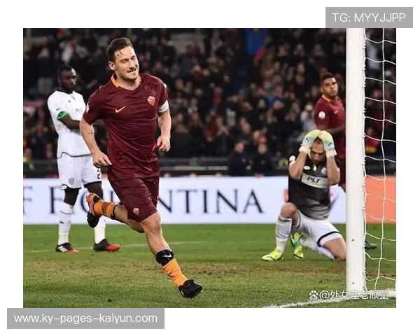 足球前锋花式庆祝跳进垃圾桶